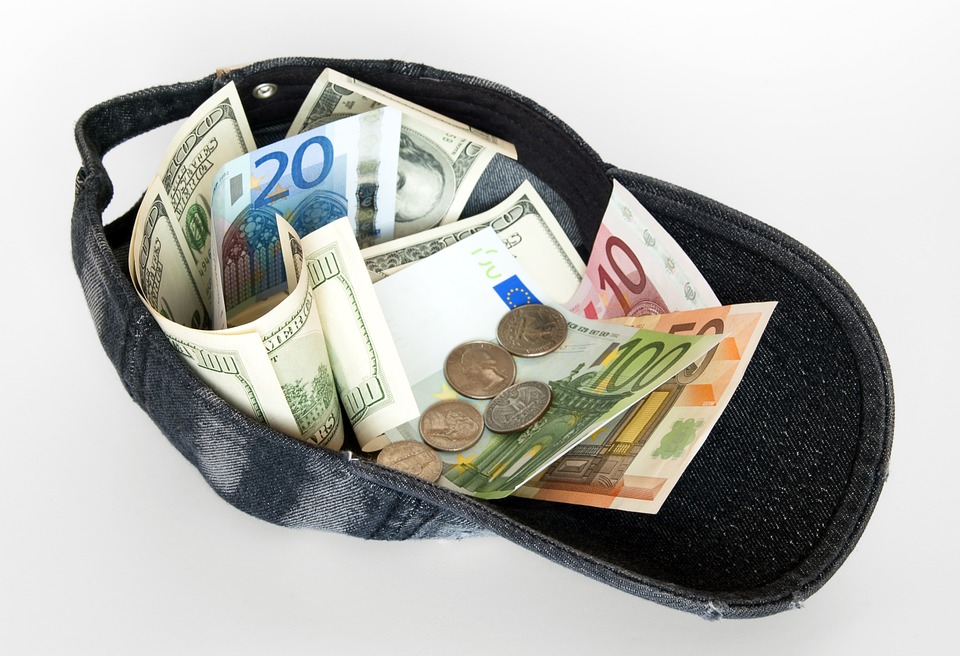 eura v čepici
